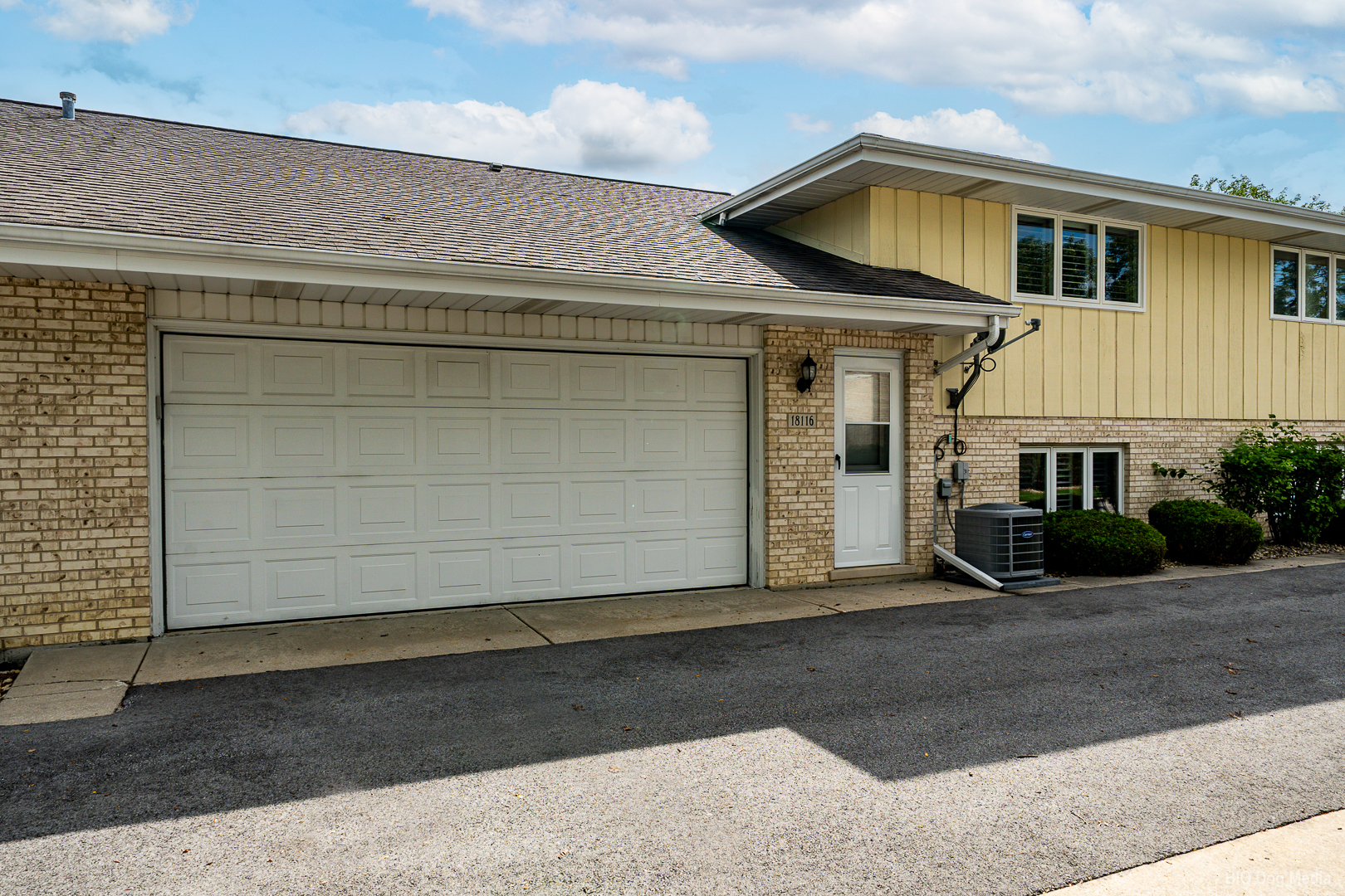 18116 John Charles Drive Property Photo 25