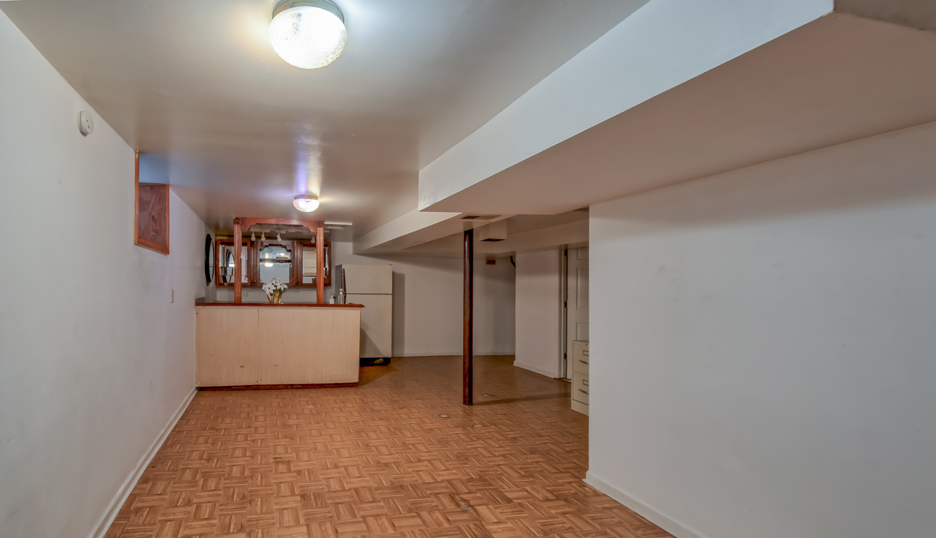 3110 W Jarvis Avenue Property Photo 10