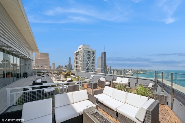 600 N Lake Shore Drive 2102 Property Photo 34