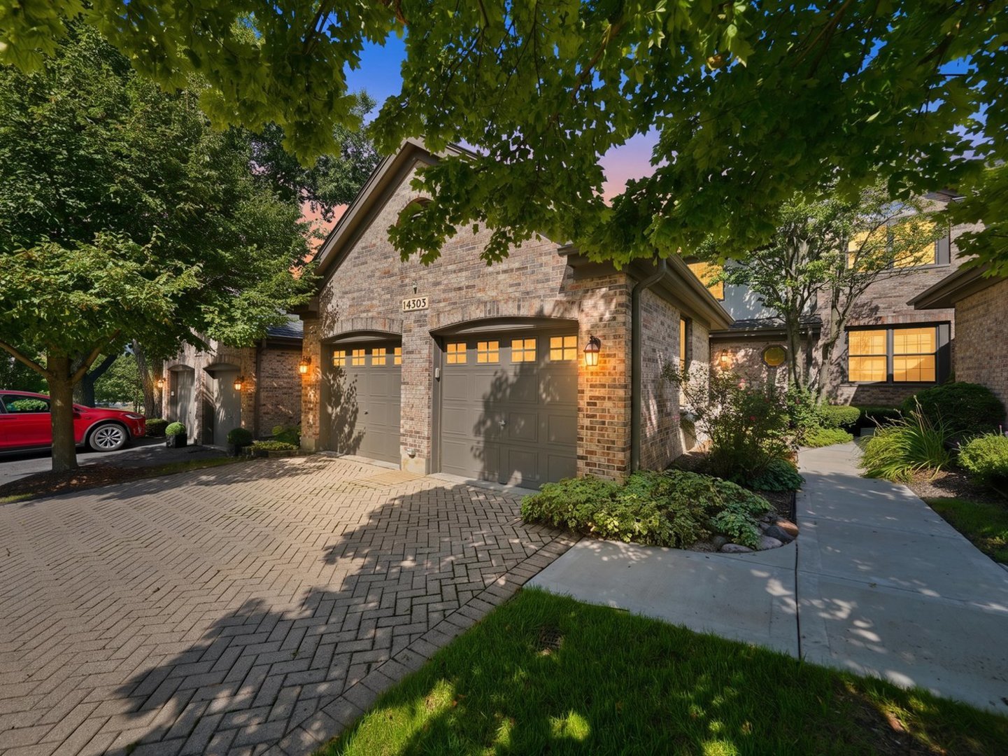 14303 Crystal Tree Drive Property Photo 1