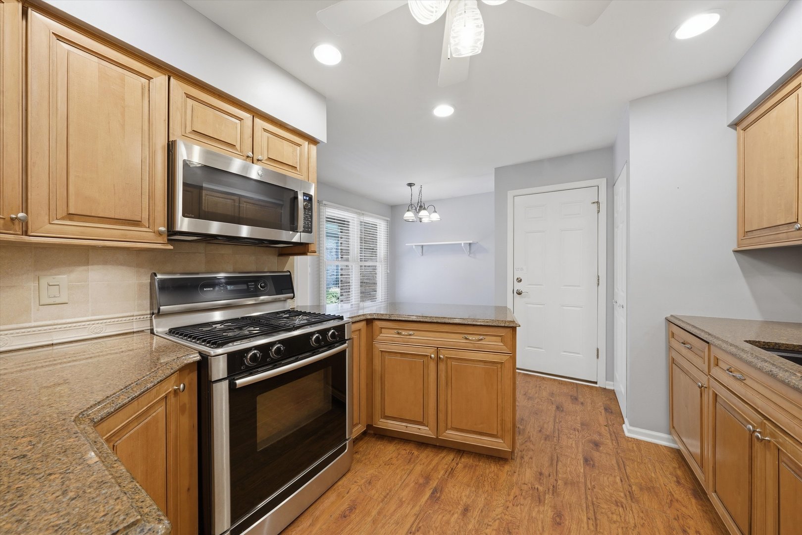 14303 Crystal Tree Drive Property Photo 13