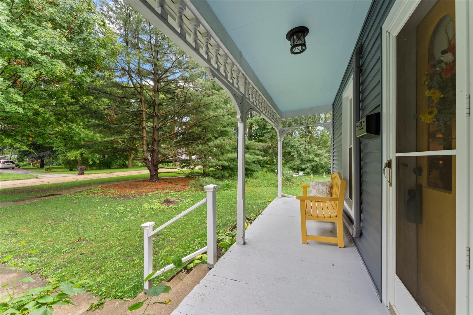321 N High Street Property Photo 4