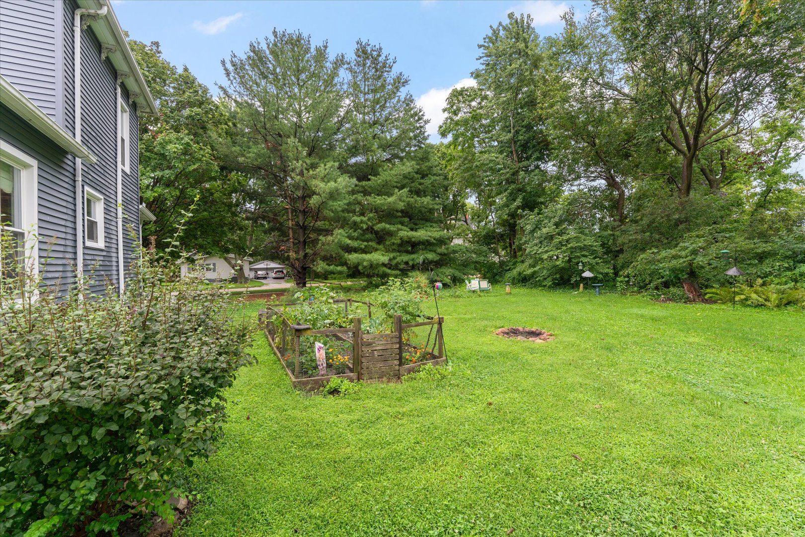 321 N High Street Property Photo 43