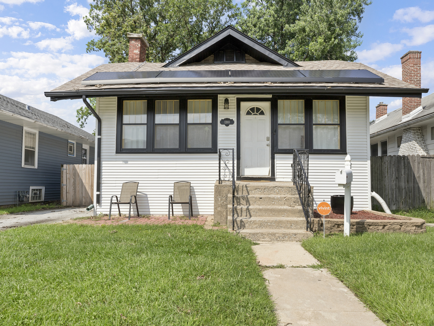 1310 Prairie Avenue Property Photo 1