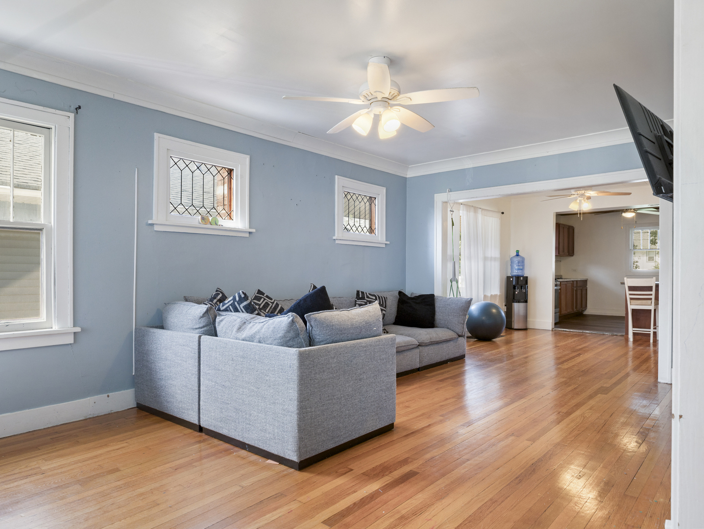 1310 Prairie Avenue Property Photo 3