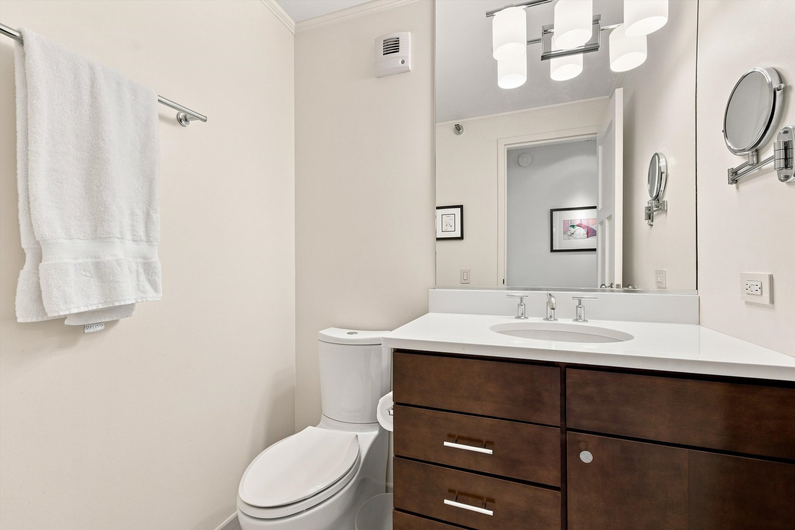 1230 N State Parkway 21d Property Photo 13