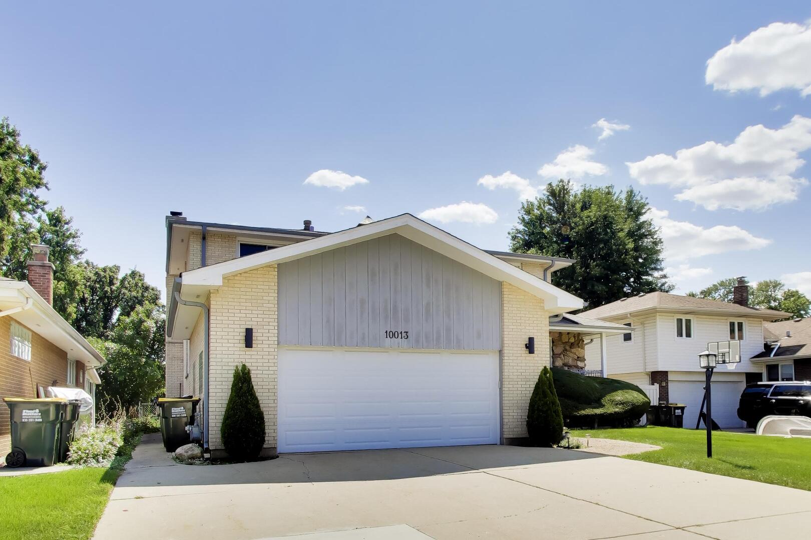 10013 Hope Drive Property Photo 3