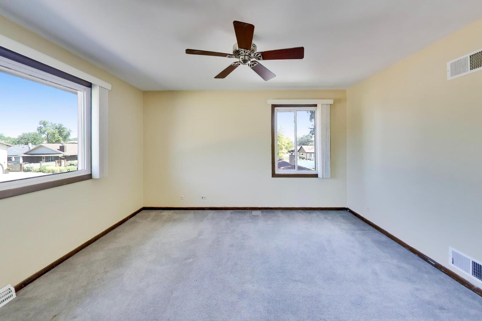 10013 Hope Drive Property Photo 38