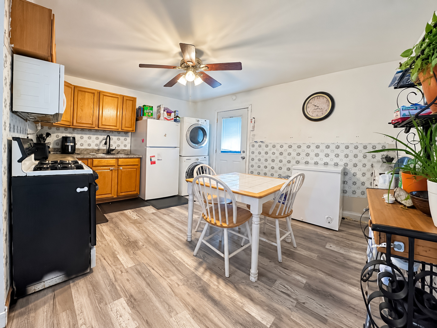 2012 218th Place Property Photo 6