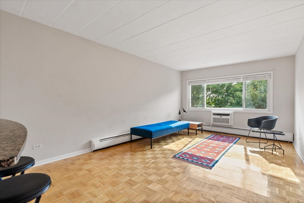5616 N Kenmore Avenue 5c Property Photo 7