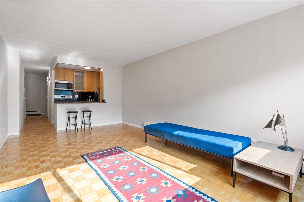 5616 N Kenmore Avenue 5c Property Photo 10