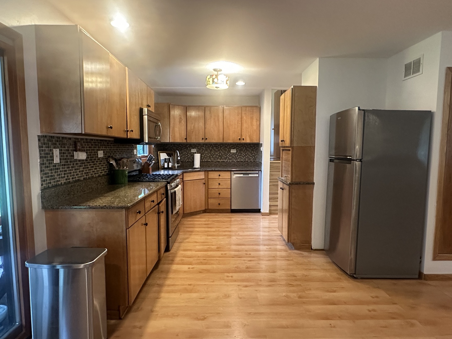 17131 Ozark Avenue Property Photo 5