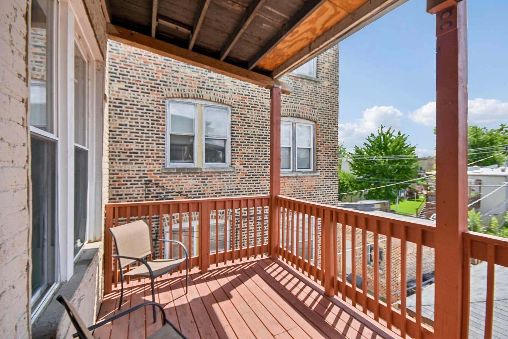 1914 S Hamlin Avenue Property Photo 24