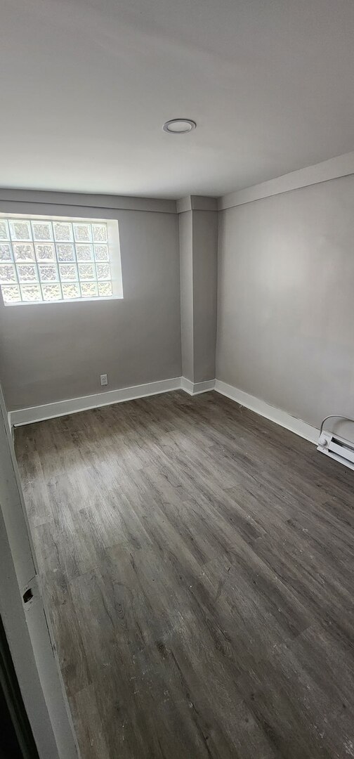 1914 S Hamlin Avenue Property Photo 26