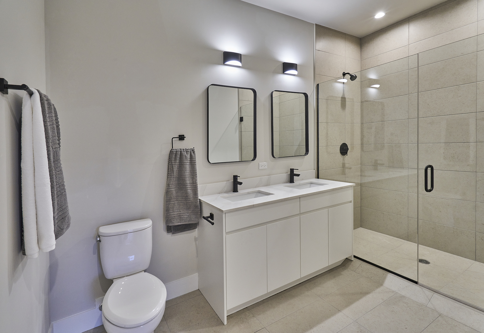 503 E Pershing Avenue 405 Property Photo 22