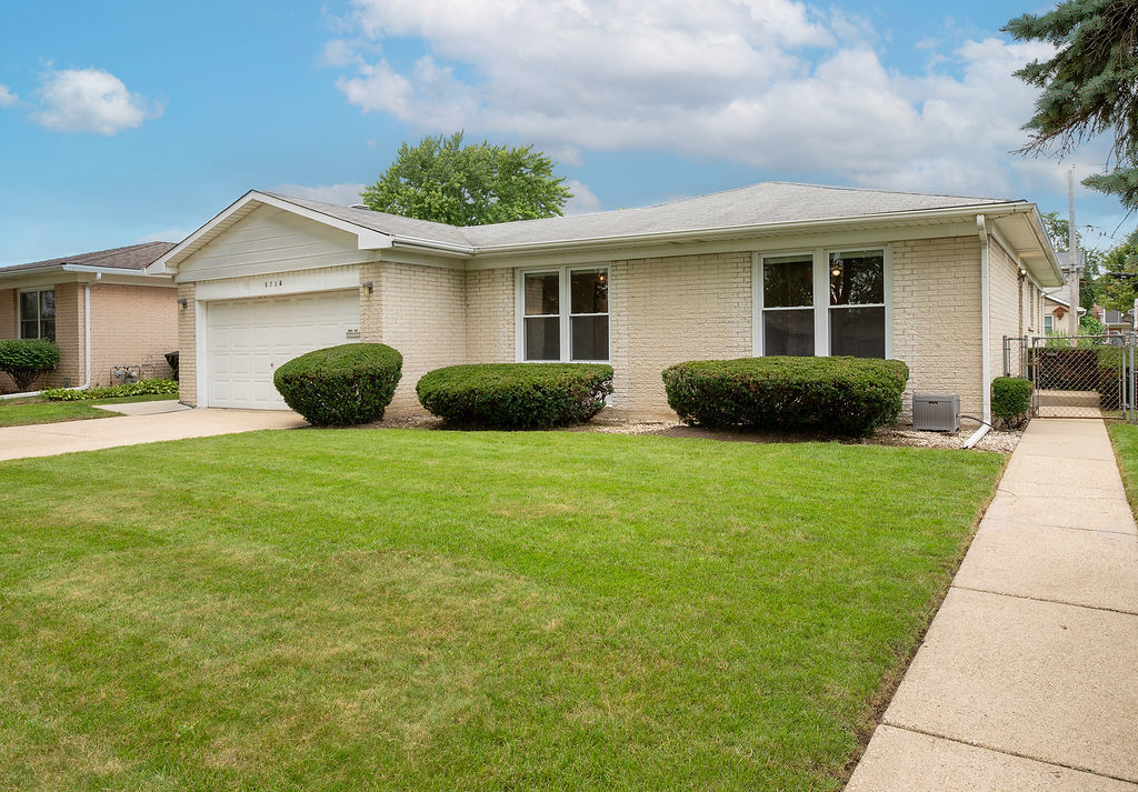 12734822 Property Photo 2