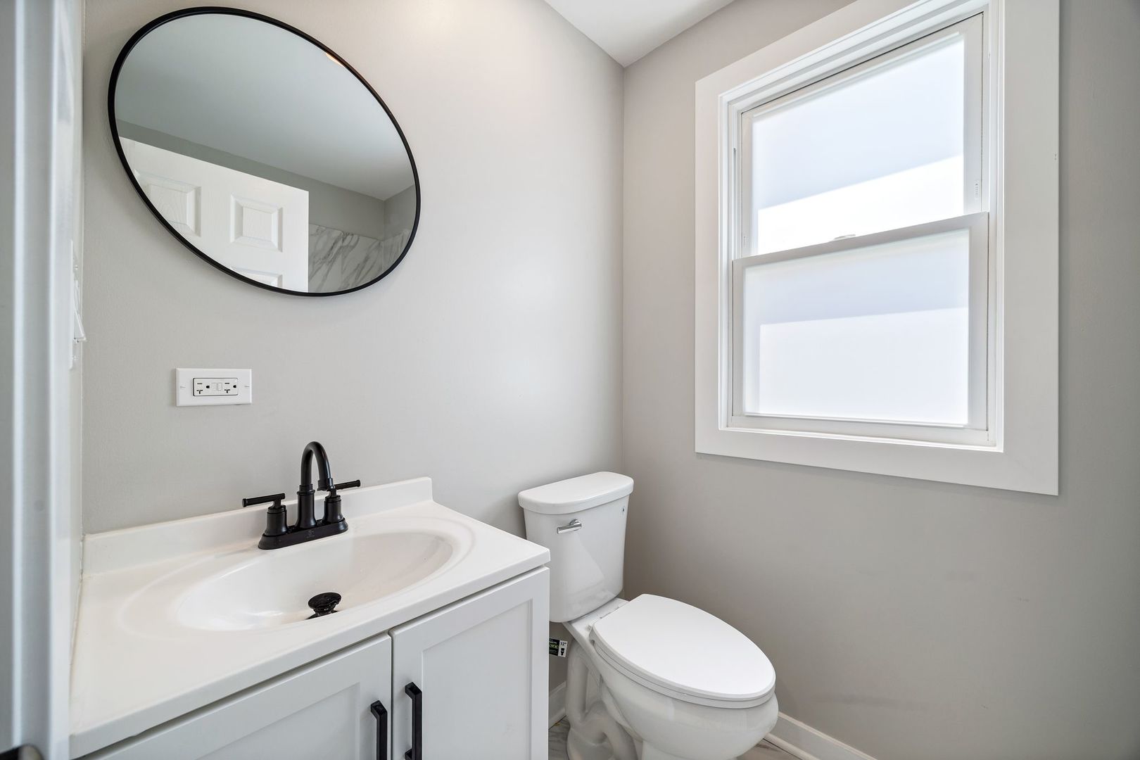 12742 S Parnell Avenue Property Photo 8
