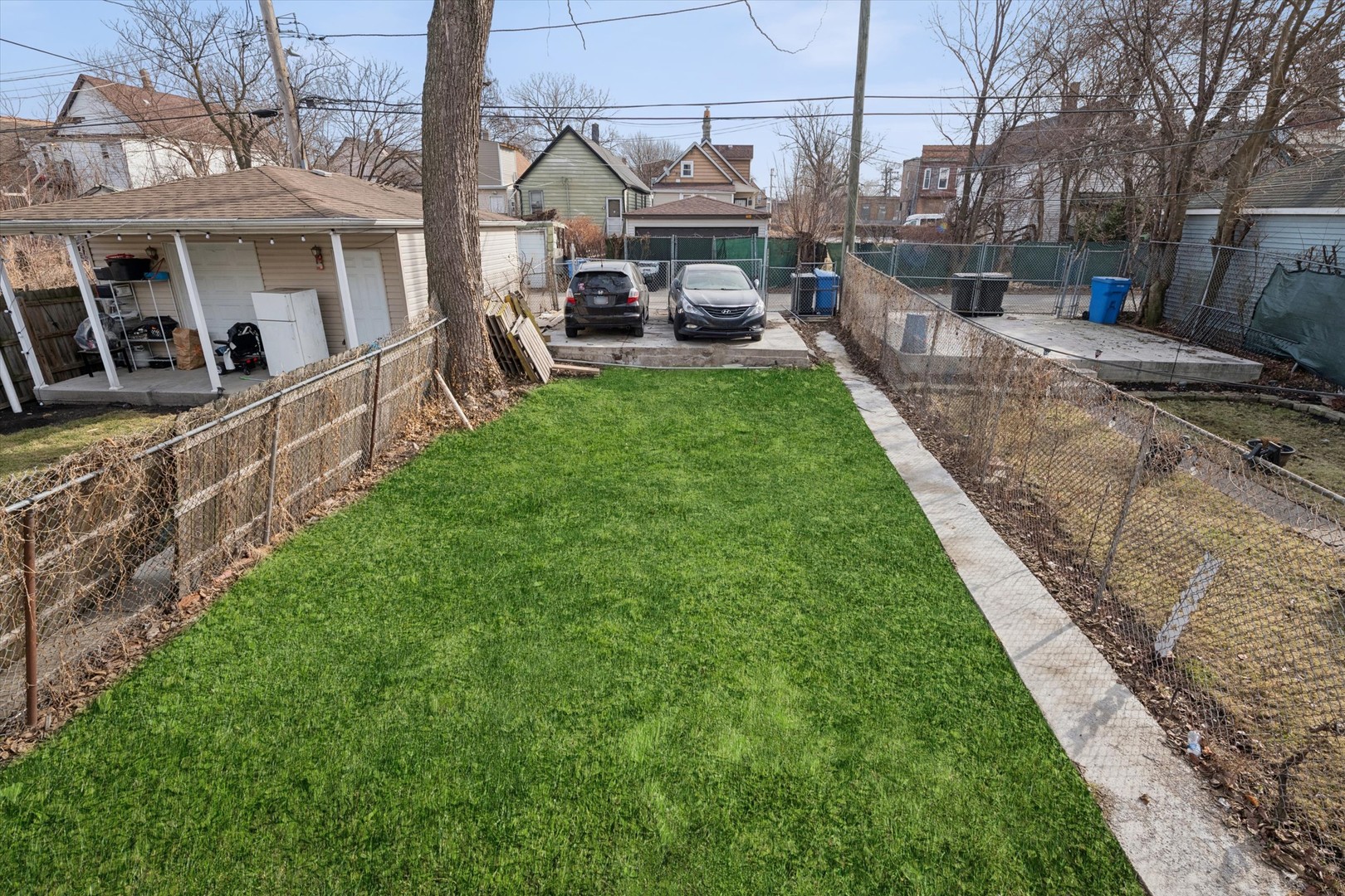 6843 S Carpenter Street Property Photo 15