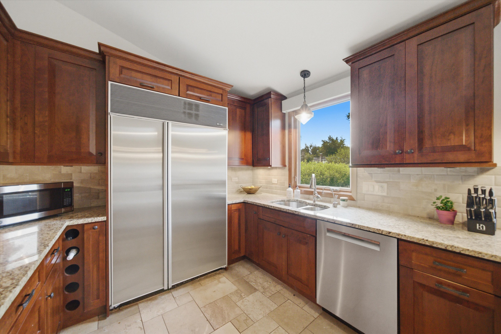 1752 Mccraren Road Property Photo 10