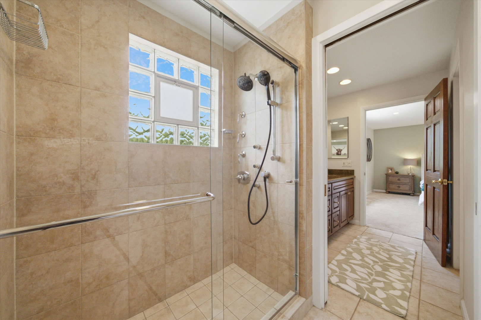 1752 Mccraren Road Property Photo 15