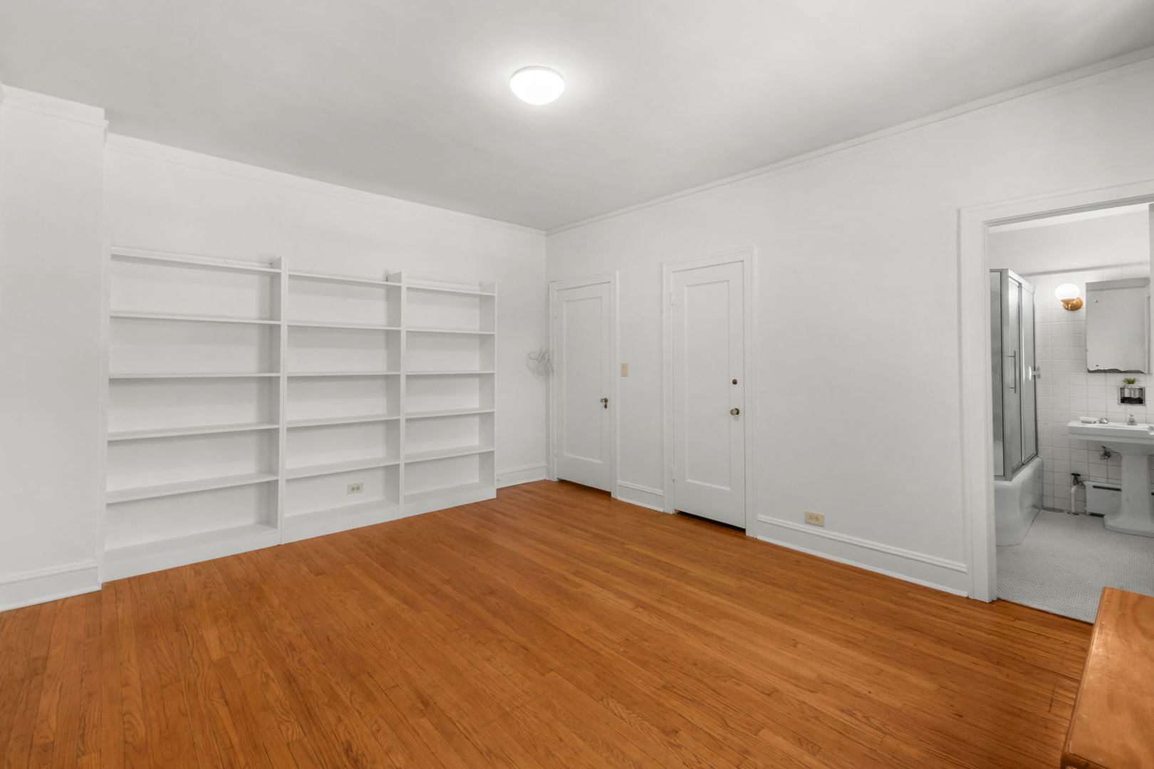 5000 S East End Avenue 2a Property Photo 16
