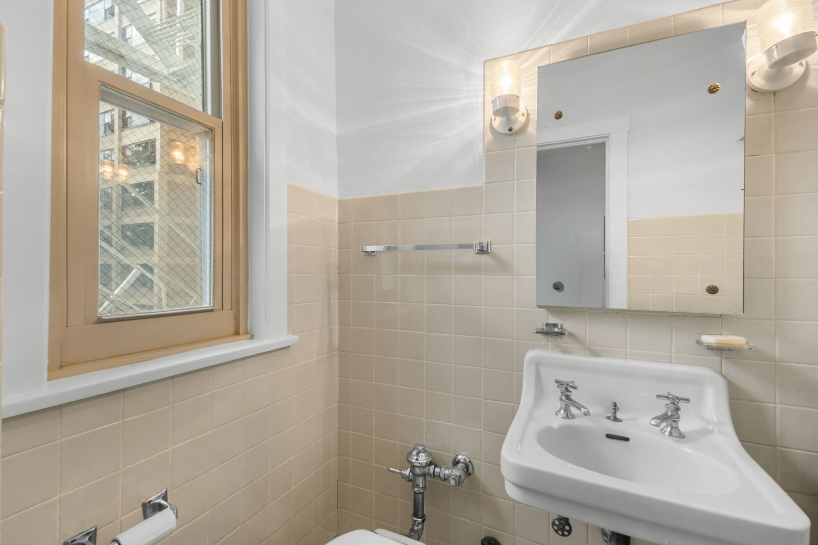 5000 S East End Avenue 2a Property Photo 22