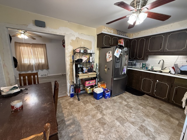 1222 15th Avenue Property Photo 5