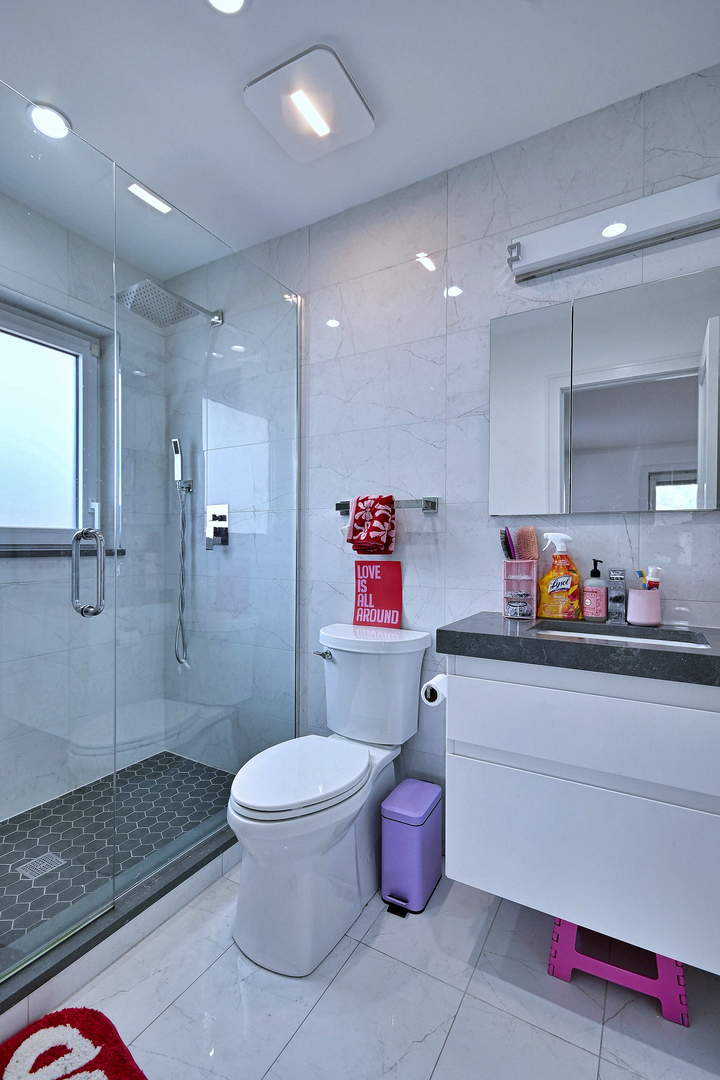 4944 Jarvis Avenue Property Photo 22