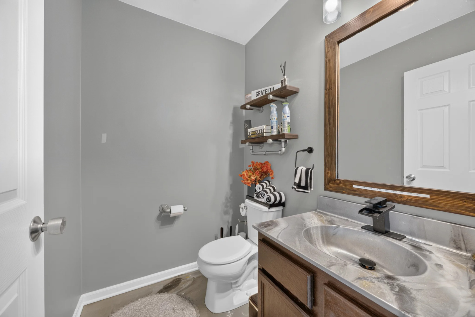 594 Camellia Avenue Property Photo 22
