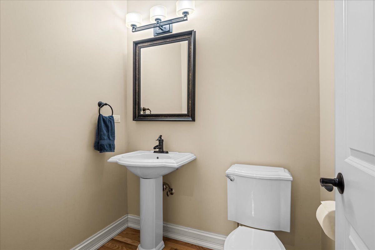 301 Brownstone Drive Property Photo 17