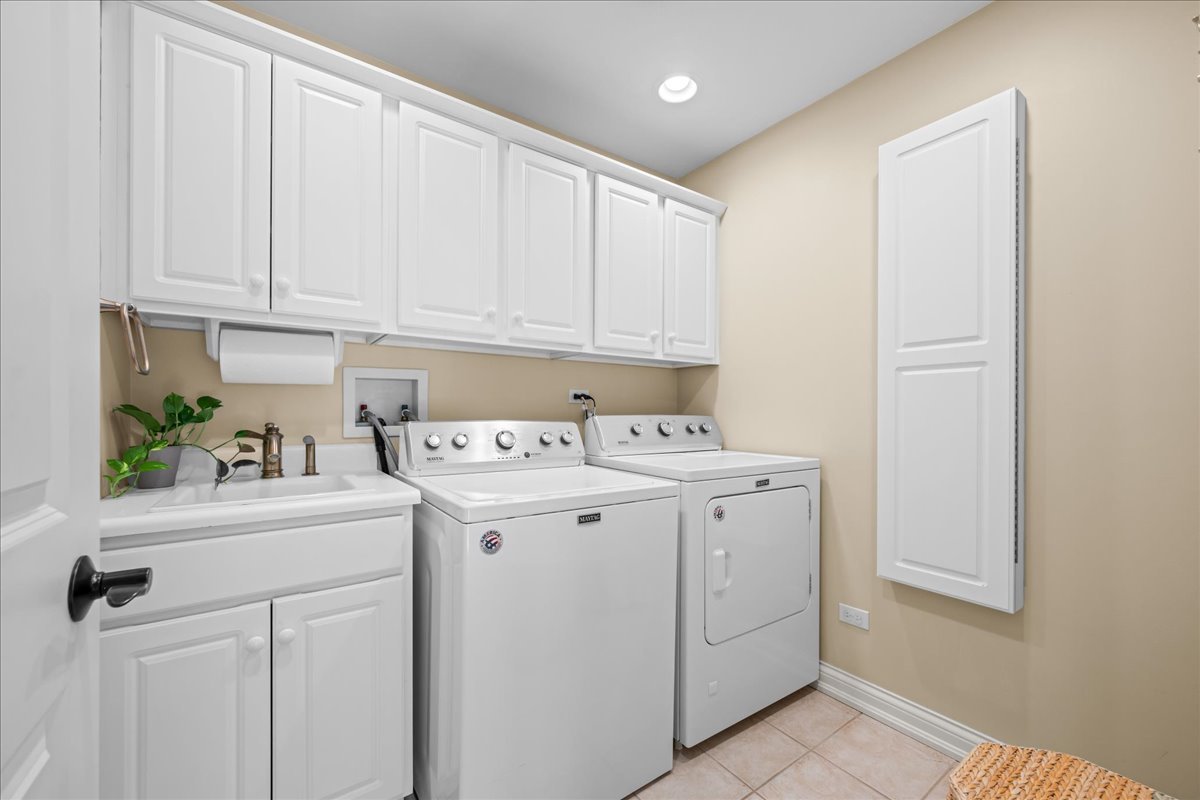 301 Brownstone Drive Property Photo 24
