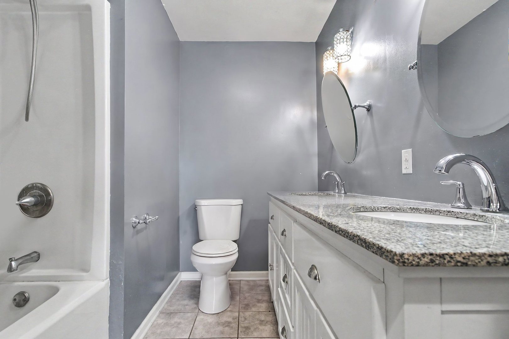 24388 W Tyler Avenue Property Photo 13