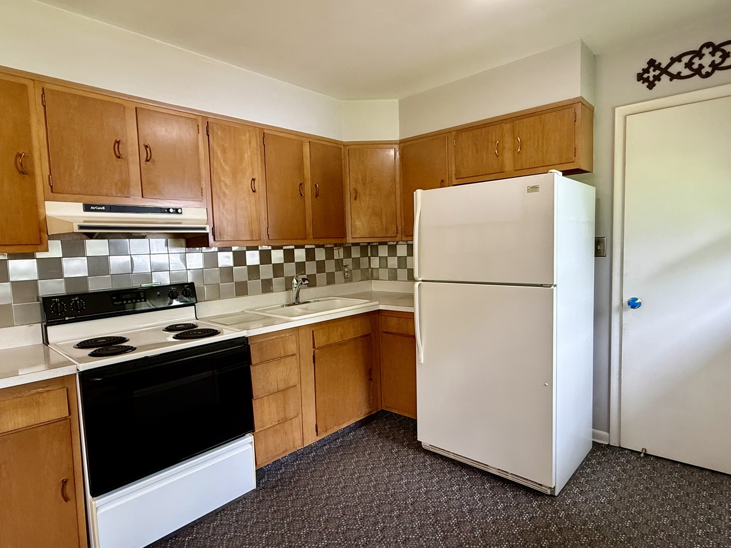 2327 13th Street Property Photo 5