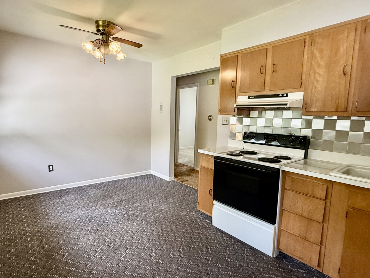2327 13th Street Property Photo 6