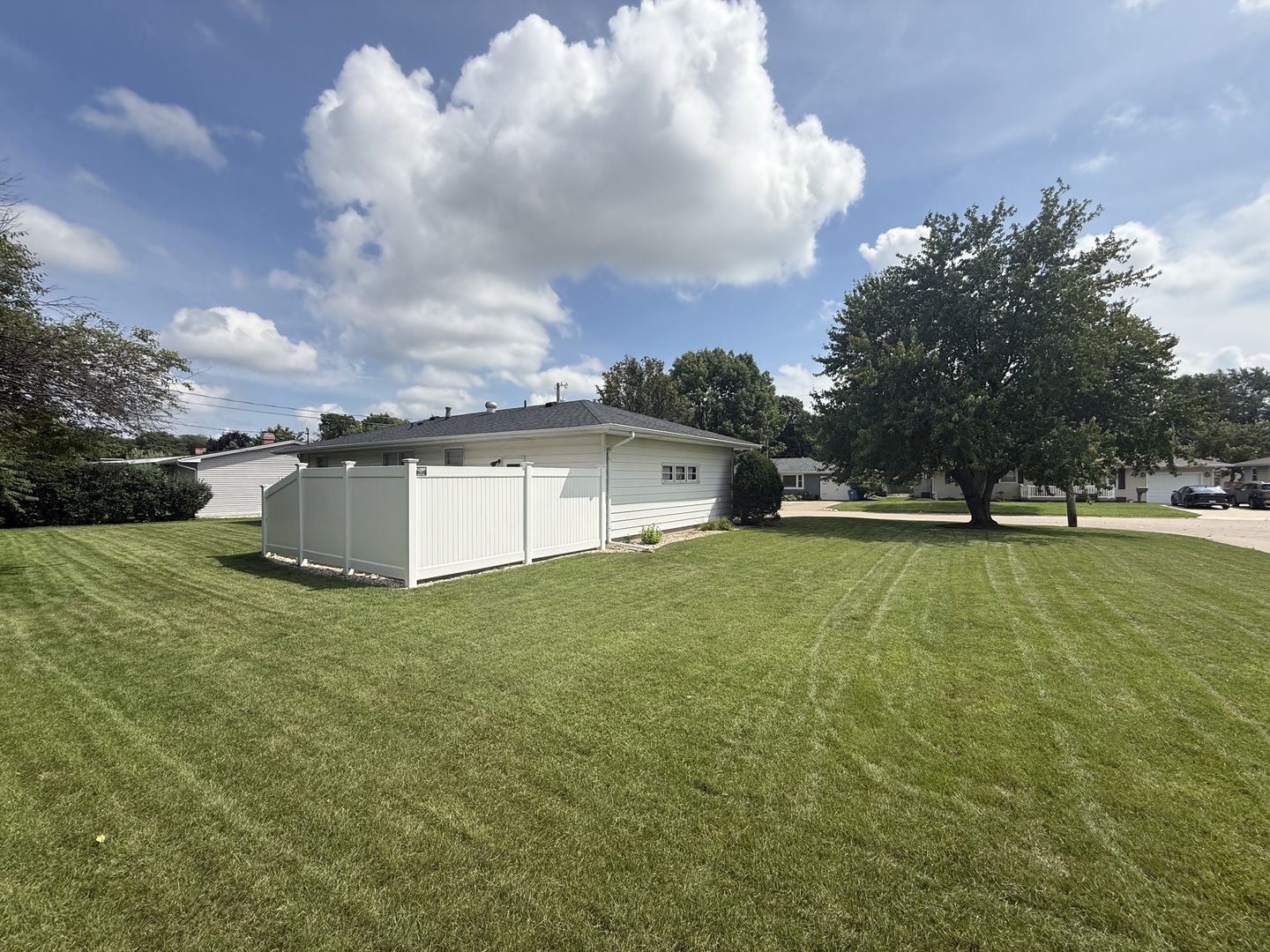 2327 13th Street Property Photo 20