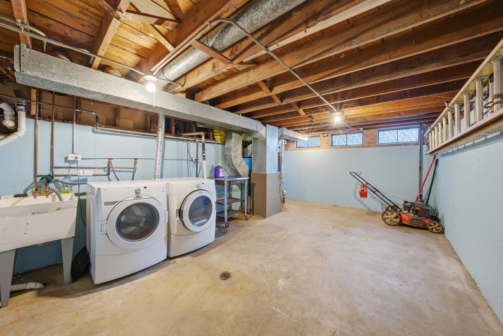 74 W 140th Street Property Photo 32