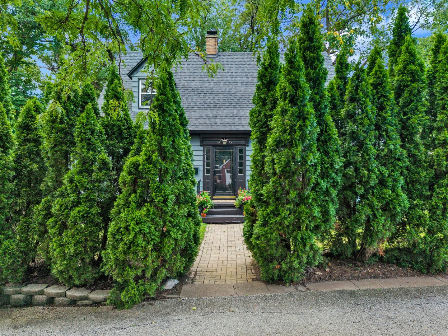 110 14th Avenue Property Photo 2