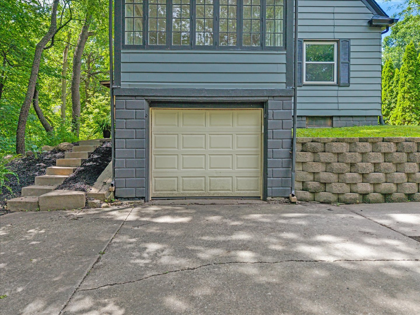 110 14th Avenue Property Photo 9