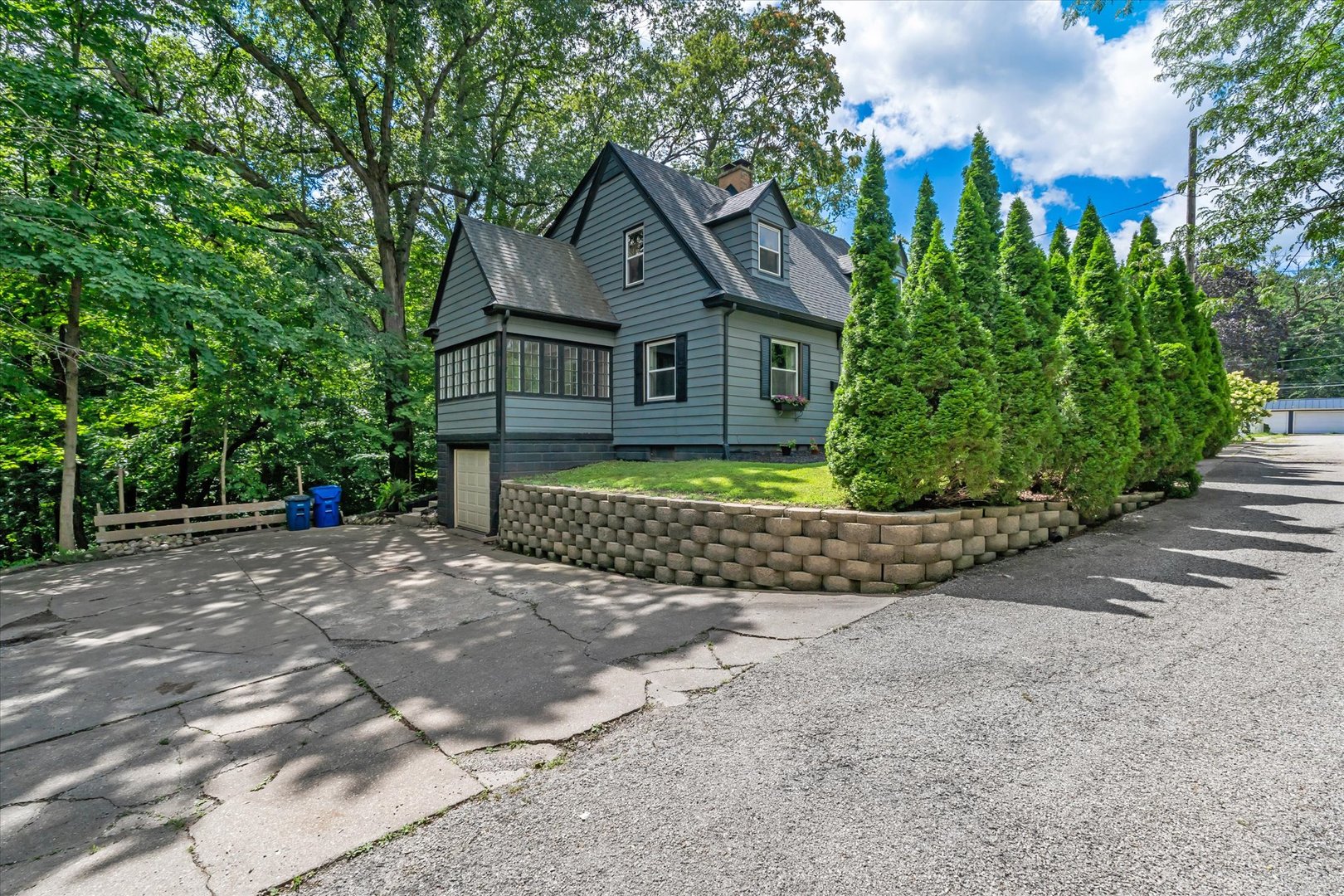 110 14th Avenue Property Photo 13