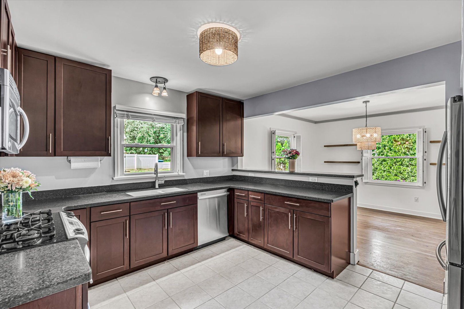 110 14th Avenue Property Photo 19