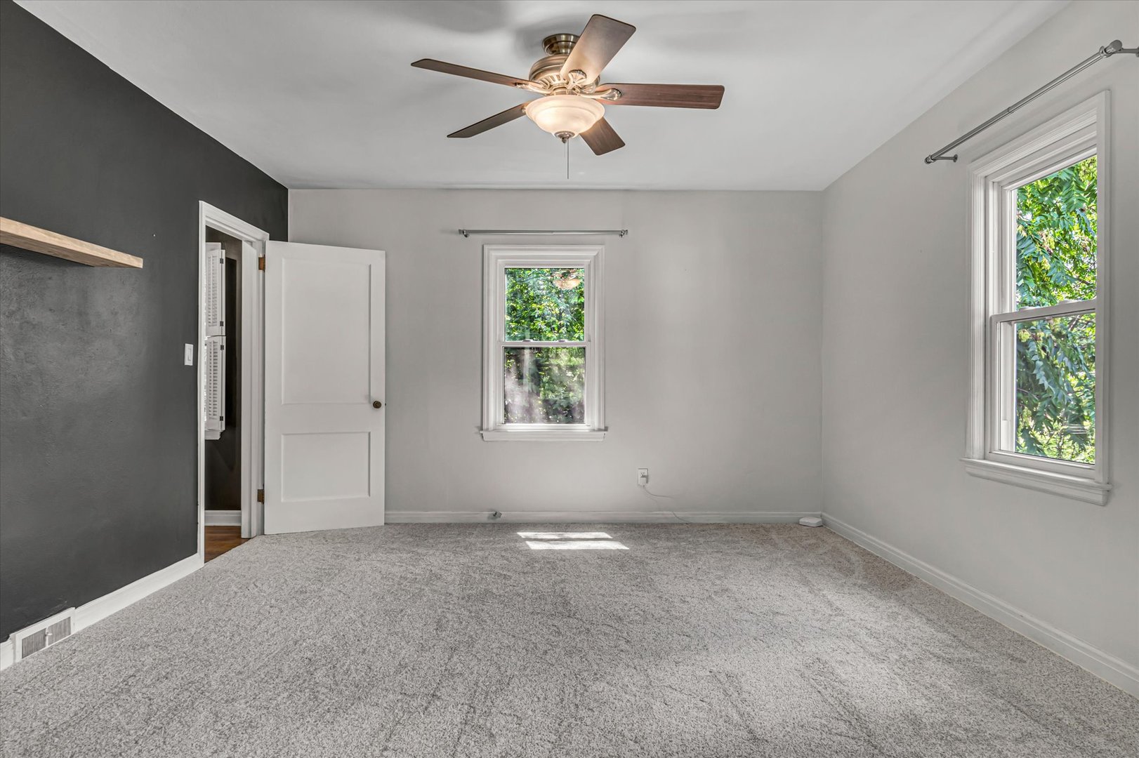 110 14th Avenue Property Photo 45