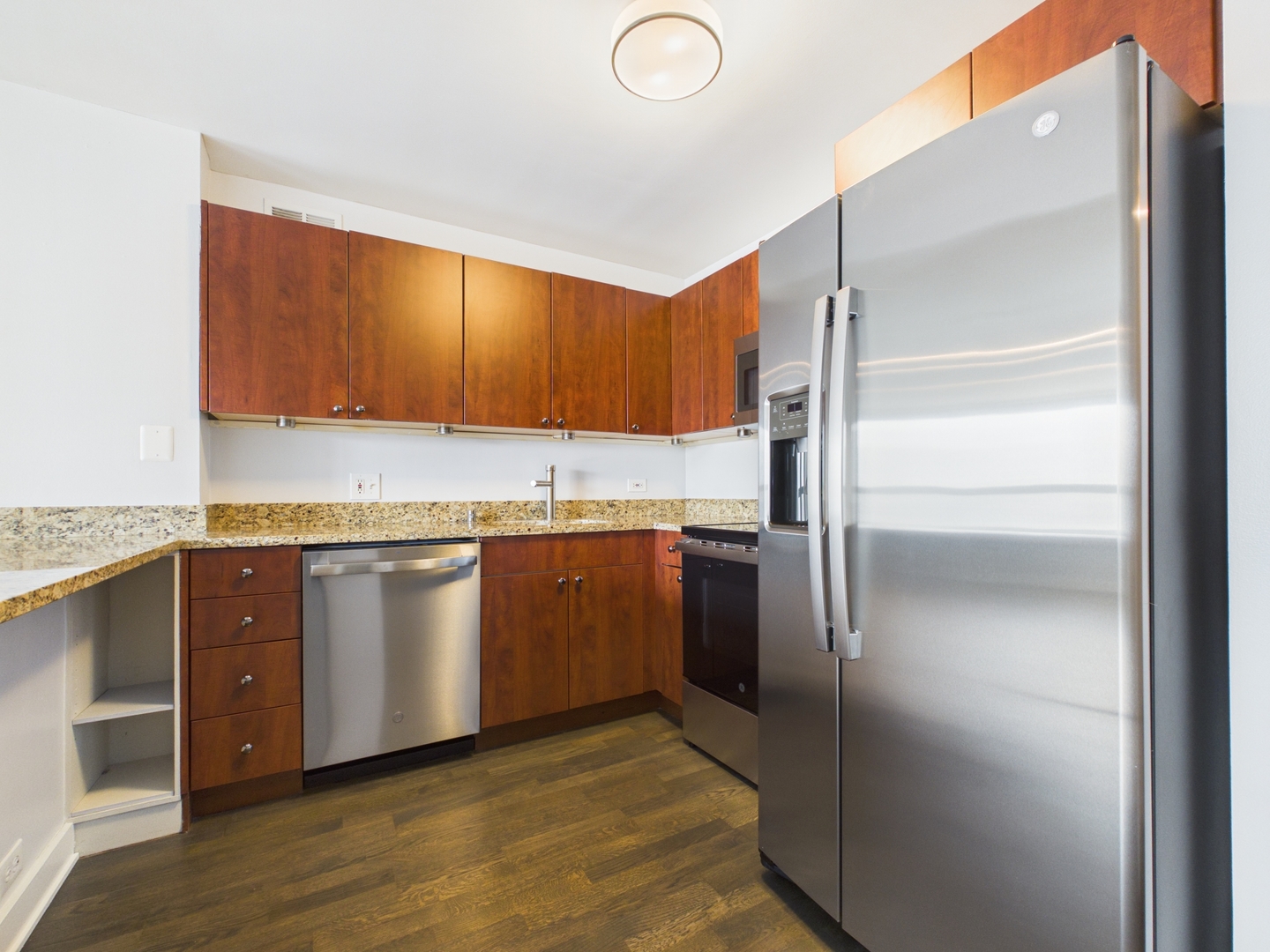474 N Lake Shore Drive 4607 Property Photo 4