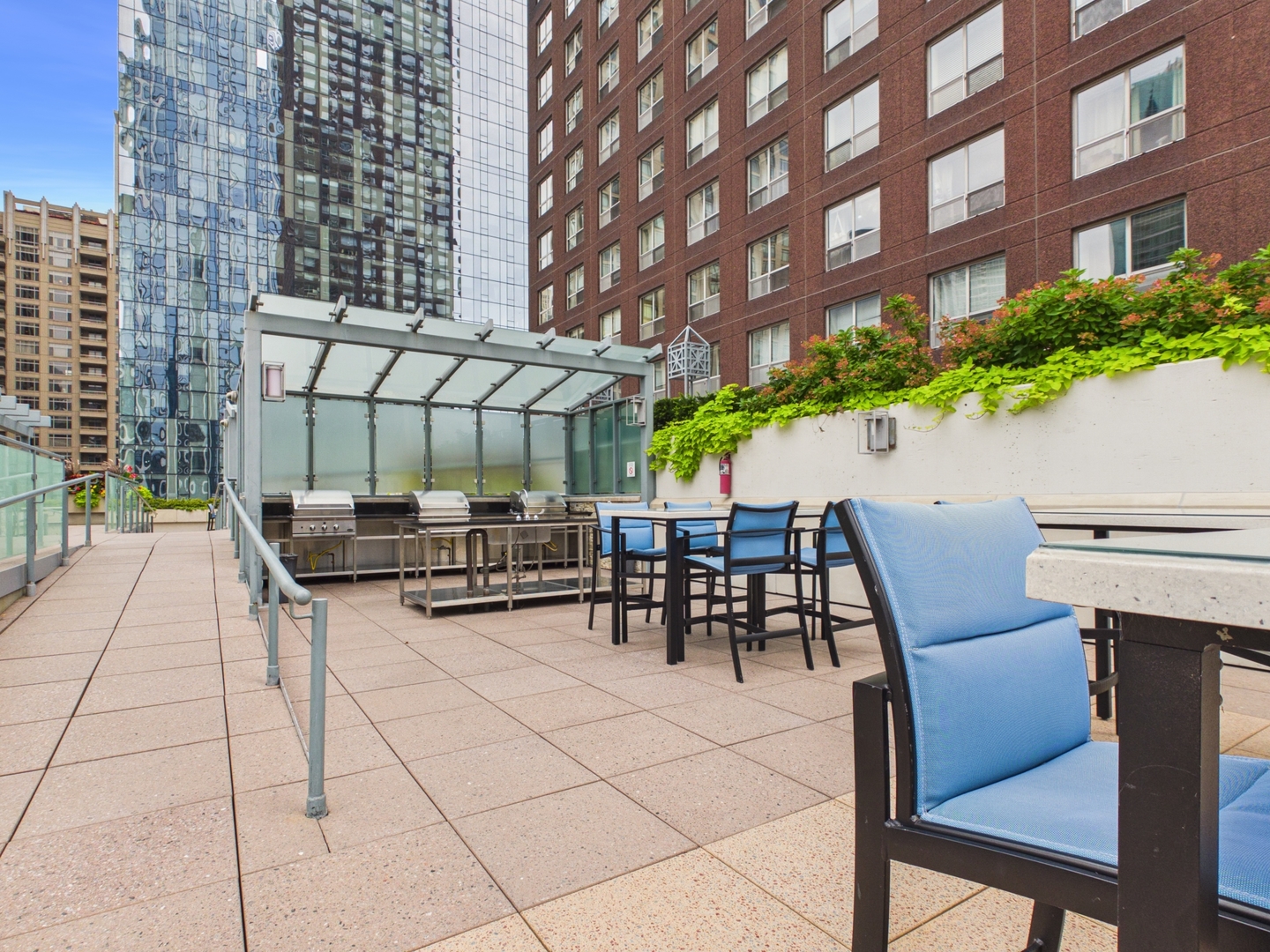 474 N Lake Shore Drive 4607 Property Photo 15