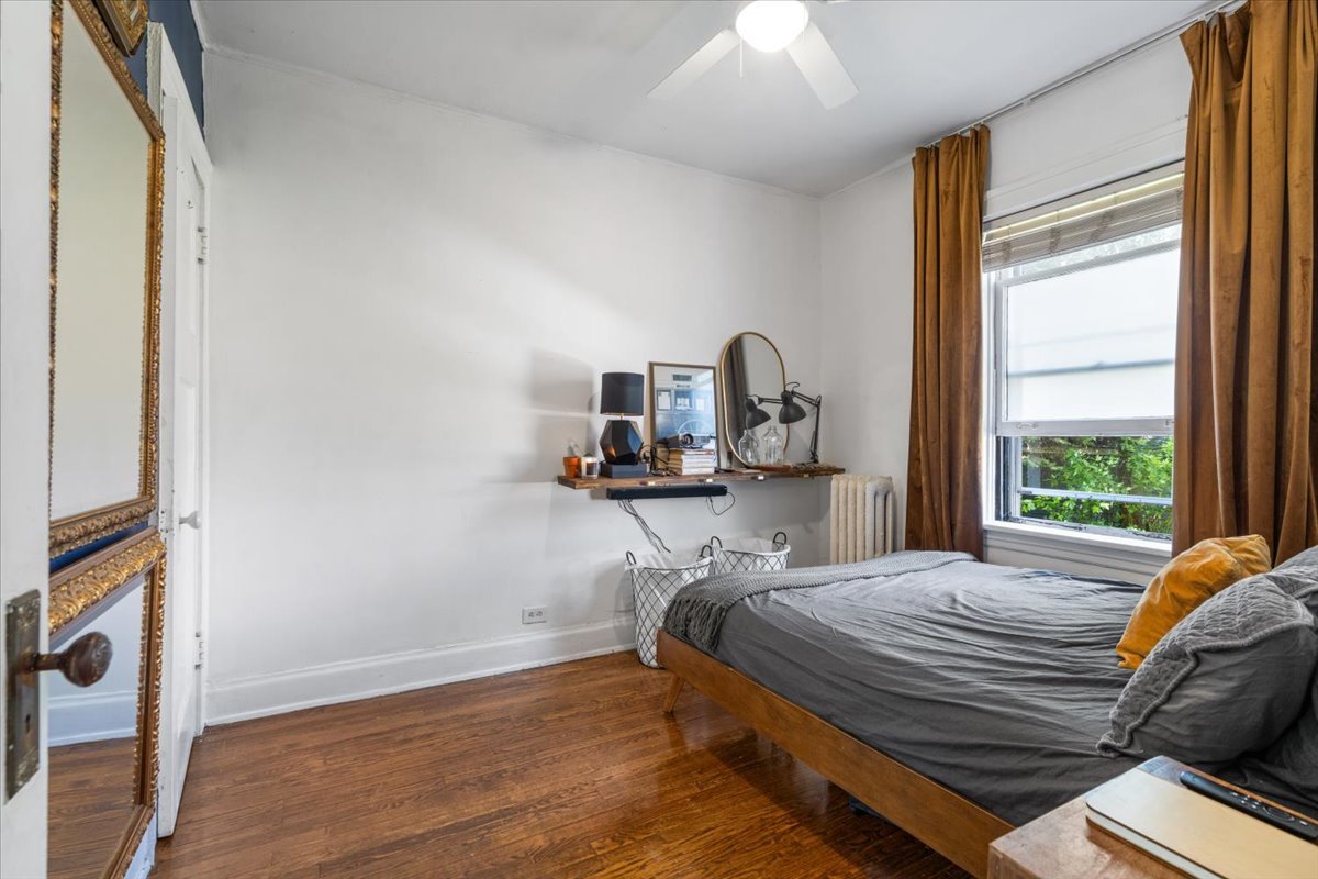 2018 Sherman Avenue 1w Property Photo 10
