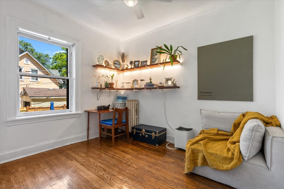 2018 Sherman Avenue 1w Property Photo 12