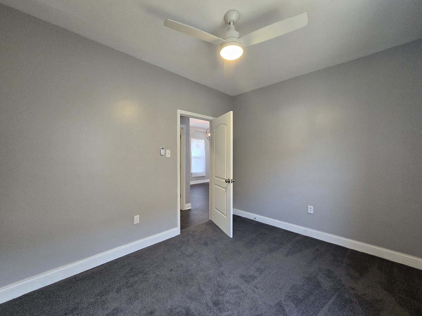 10215 S Emerald Avenue Property Photo 15