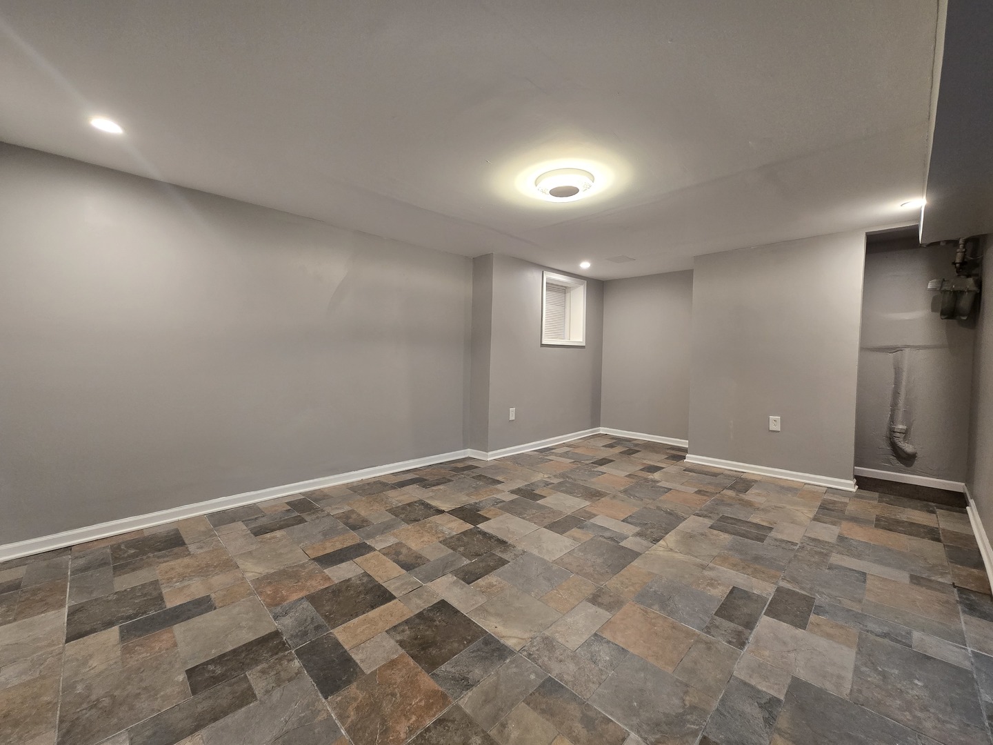 10215 S Emerald Avenue Property Photo 22