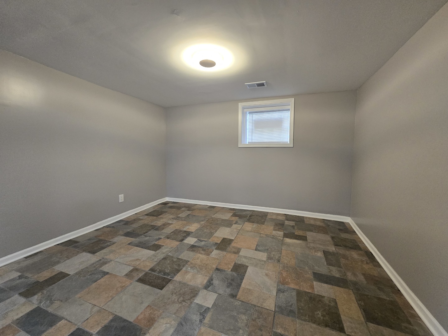 10215 S Emerald Avenue Property Photo 23