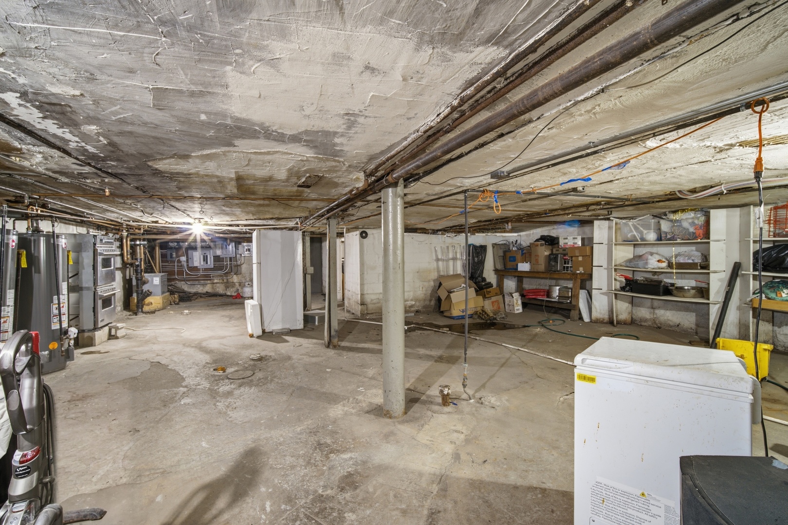 5134 W Irving Park Road Property Photo 16