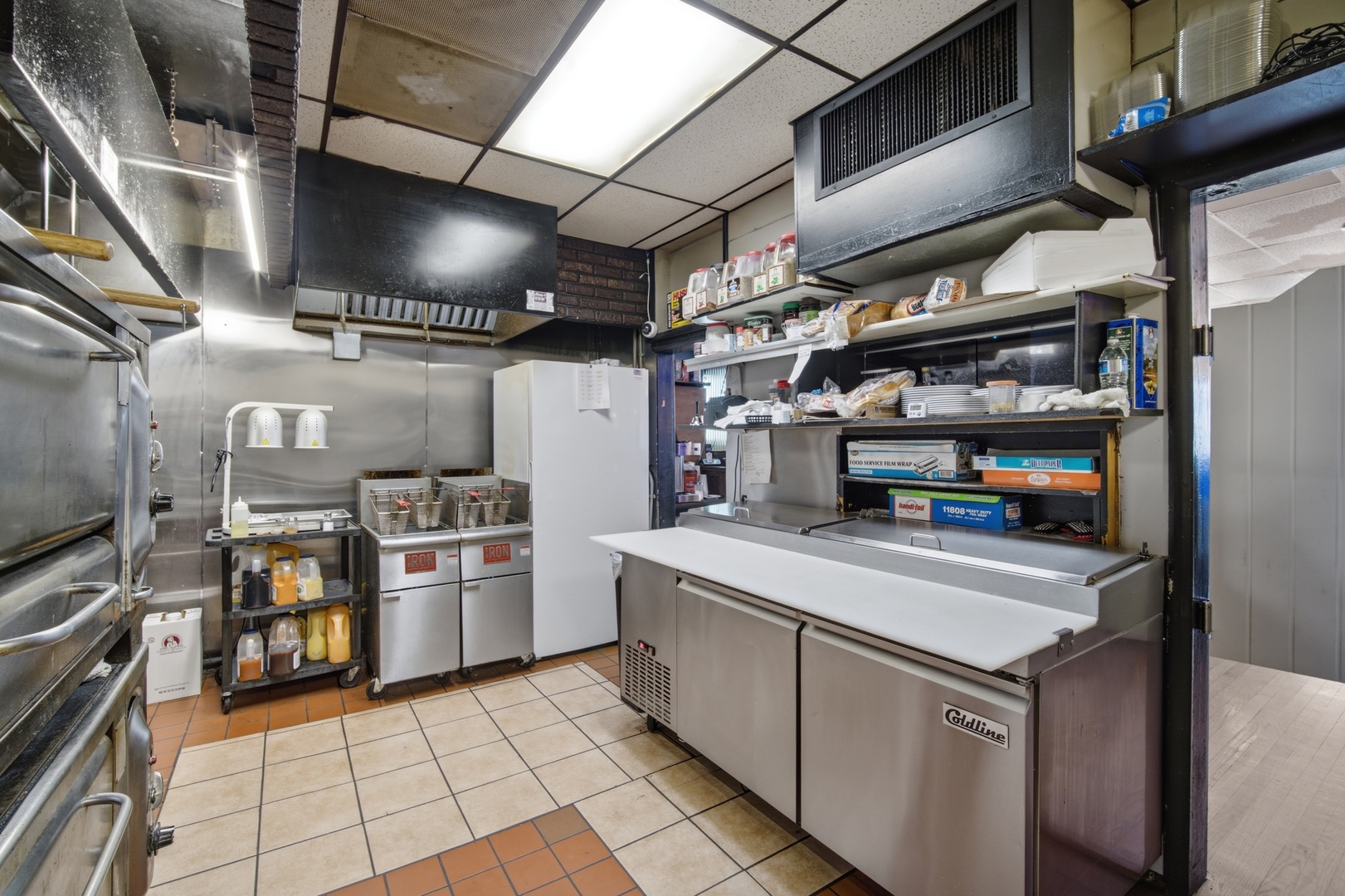 5134 W Irving Park Road Property Photo 26